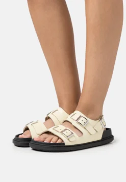 Birkenstock Cannes - Sandalias - Butter