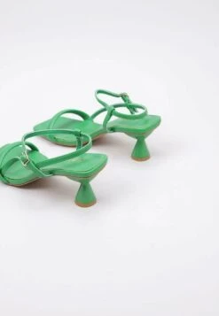 Petalas - Sandalias - Green 10 Petalas - Sandalias - Green -Outlet Havaianas Tienda 04049362f2b24aa3bbb542532ce7b09b