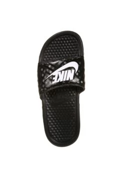 Nike Sportswear Benassi- Sandalias Planas - Black/White 10 Nike Sportswear Benassi- Sandalias Planas - Black/White -Outlet Havaianas Tienda 12c0a746ffba4a7aa6d2045514ef778c
