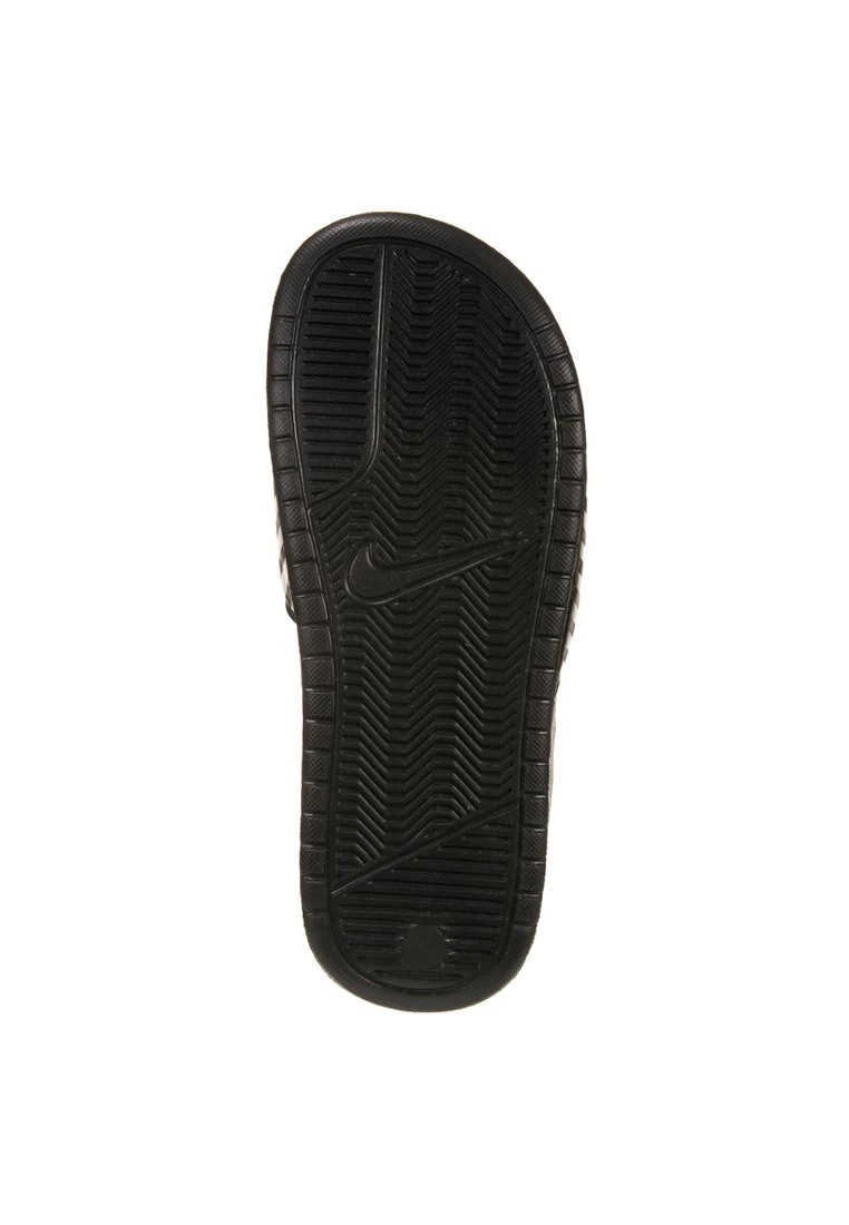 Nike Sportswear Benassi- Sandalias Planas - Black/White 6 Nike Sportswear Benassi- Sandalias Planas - Black/White - Imagen 6