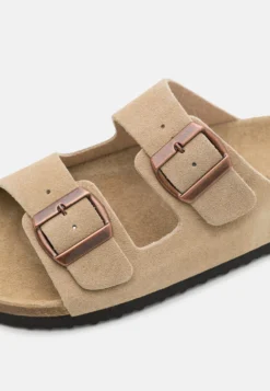 Pier One Leather Unisex - Pantuflas - Beige -Outlet Havaianas Tienda 1ac33122e3c841b6b5f9c0afc4c244b0 scaled