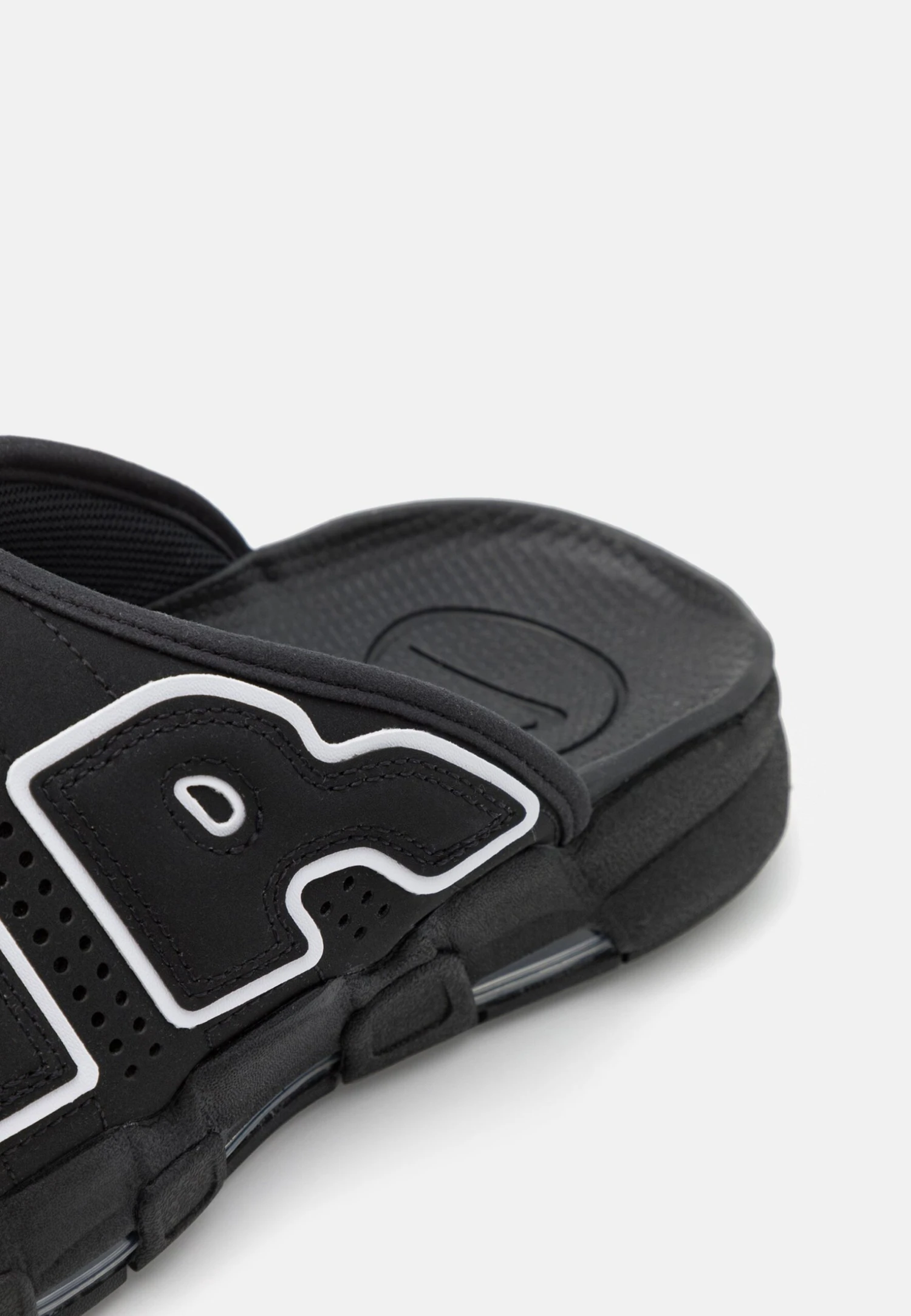 Nike Sportswear Air More Uptempo Slide Unisex - Sandalias Planas - Black/White/Clear 6 Nike Sportswear Air More Uptempo Slide Unisex - Sandalias Planas - Black/White/Clear - Imagen 6
