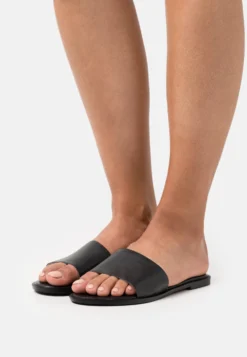 Vero Moda Vmlaya- Sandalias Planas - Black