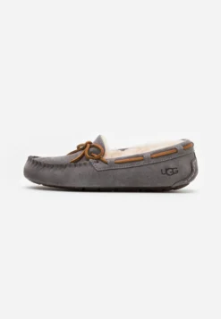 Ugg Dakota - Pantuflas - Pewter -Outlet Havaianas Tienda 4f969bad635d4d238ea398004b8e19f5 scaled