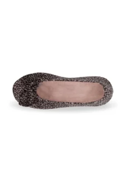 ISOTONER Extra Comfort - Pantuflas - Beige -Outlet Havaianas Tienda 5756e8d3dfb54f08bc50088251e05653 scaled