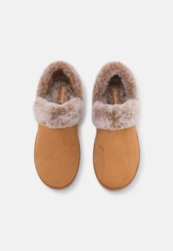 Cozy Campfire - Pantuflas - Chestnut -Outlet Havaianas Tienda 598a4468efed42fba5217f47fc879df8 scaled