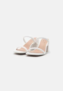 Call It Spring Kaiaa - Sandalias - White -Outlet Havaianas Tienda 5d8e22d4facd4346ad4e0a7fb62d6c17 scaled