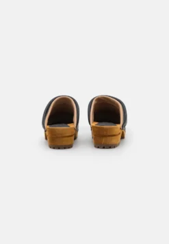 Pavement Gabi - Zuecos - Black -Outlet Havaianas Tienda 6136a560e520431183a036badf77f775 scaled