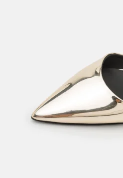 Furla Code Mule- Sandalias - Oro Light -Outlet Havaianas Tienda 6653a0834a0c4aba8476fad8380f0ac5 scaled