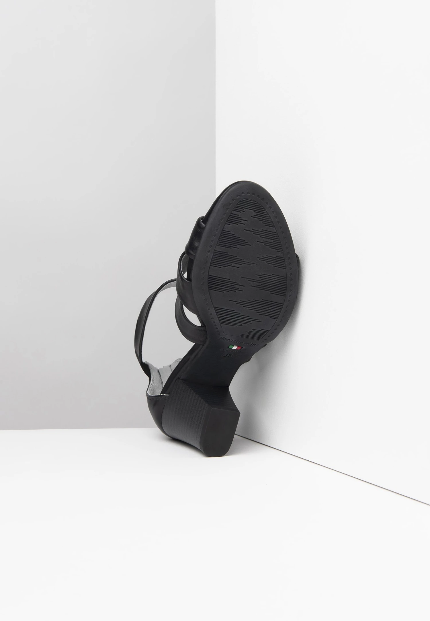 NeroGiardini Sandalias - Nero 5 NeroGiardini Sandalias - Nero - Imagen 5