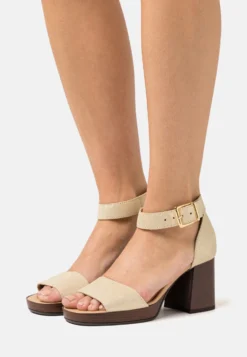 Bullboxer Zuecos - Gold