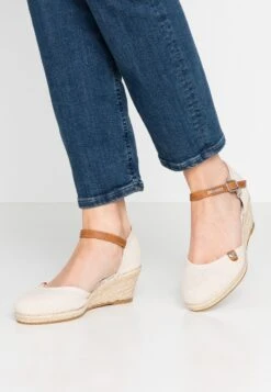 Dockers By Gerli Cuñas - Natur