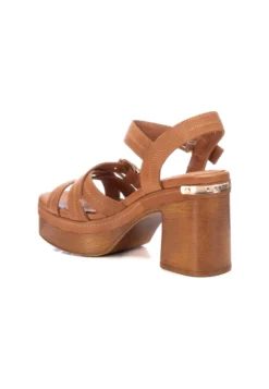 Carmela Zuecos - Camel 8 Carmela Zuecos - Camel -Outlet Havaianas Tienda 87f6e0654e934f47a2e0d08836f4bc8c scaled