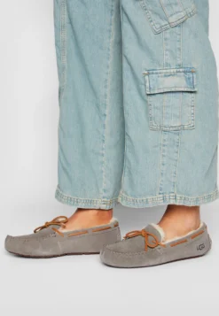 Ugg Dakota - Pantuflas - Pewter -Outlet Havaianas Tienda 8872796252974625a4c221ab2e96717a scaled