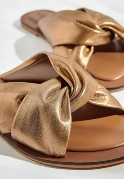 Next Forever Comfort Twist Detail Regular Wide- Sandalias Planas - Bronze -Outlet Havaianas Tienda 8b4fe26fc1054de4bb229eeaa83c48ea scaled