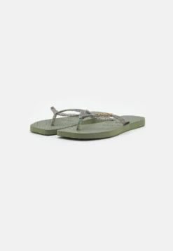Havaianas Slim Square Logo Metallic - Chanclas De Dedo - Green 8 Havaianas Slim Square Logo Metallic - Chanclas De Dedo - Green -Outlet Havaianas Tienda ad28e72a6a6b42f1b1b93067209f9cad scaled