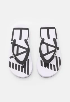 EA7 Emporio Armani Water Sports Oversize Logo Unisex - Sandalias De Dedo - White/Black -Outlet Havaianas Tienda b72d0963818b4050b4a530f7e74ae3bb scaled