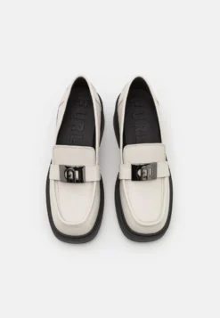 Furla College Loafer- Mocasines - Marshmallow/Nero -Outlet Havaianas Tienda b930c98dba8b4b52821fa973f917f5c7 scaled