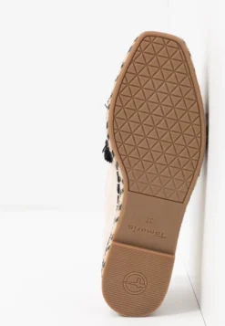 Tamaris Alpargatas - Ivory -Outlet Havaianas Tienda c5b7b861a4234c87b91b5cb81bc08171 scaled