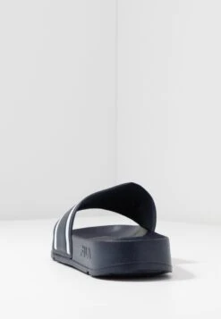 Fila Morro Bay - Chanclas De Dedo - Dress Blue 12 Fila Morro Bay - Chanclas De Dedo - Dress Blue -Outlet Havaianas Tienda c902bc8b749d4d66a2998ecbc664cc23