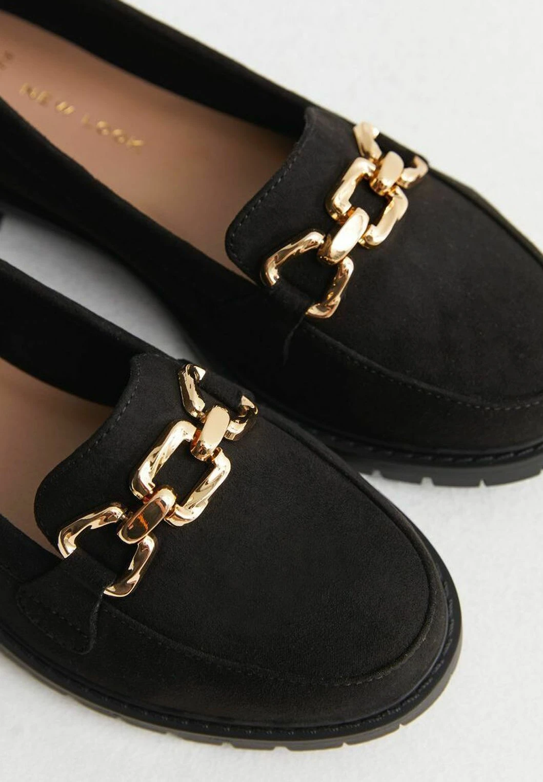 New Look Wide Fit Gold Chain Chunky - Mocasines - Black 3 New Look Wide Fit Gold Chain Chunky - Mocasines - Black - Imagen 3