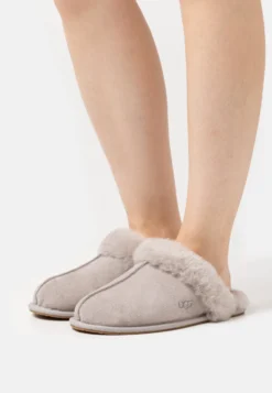 Ugg Scuffette - Pantuflas - Campfire