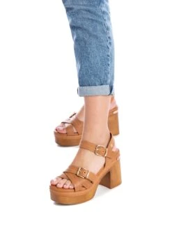 Carmela Zuecos - Camel