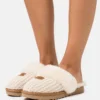 Ugg Cozy - Pantuflas - Cream