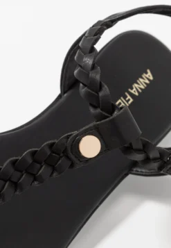 Sandalias De Dedo - Black -Outlet Havaianas Tienda f669368d137e4a52b52c1d4f30622cbe scaled